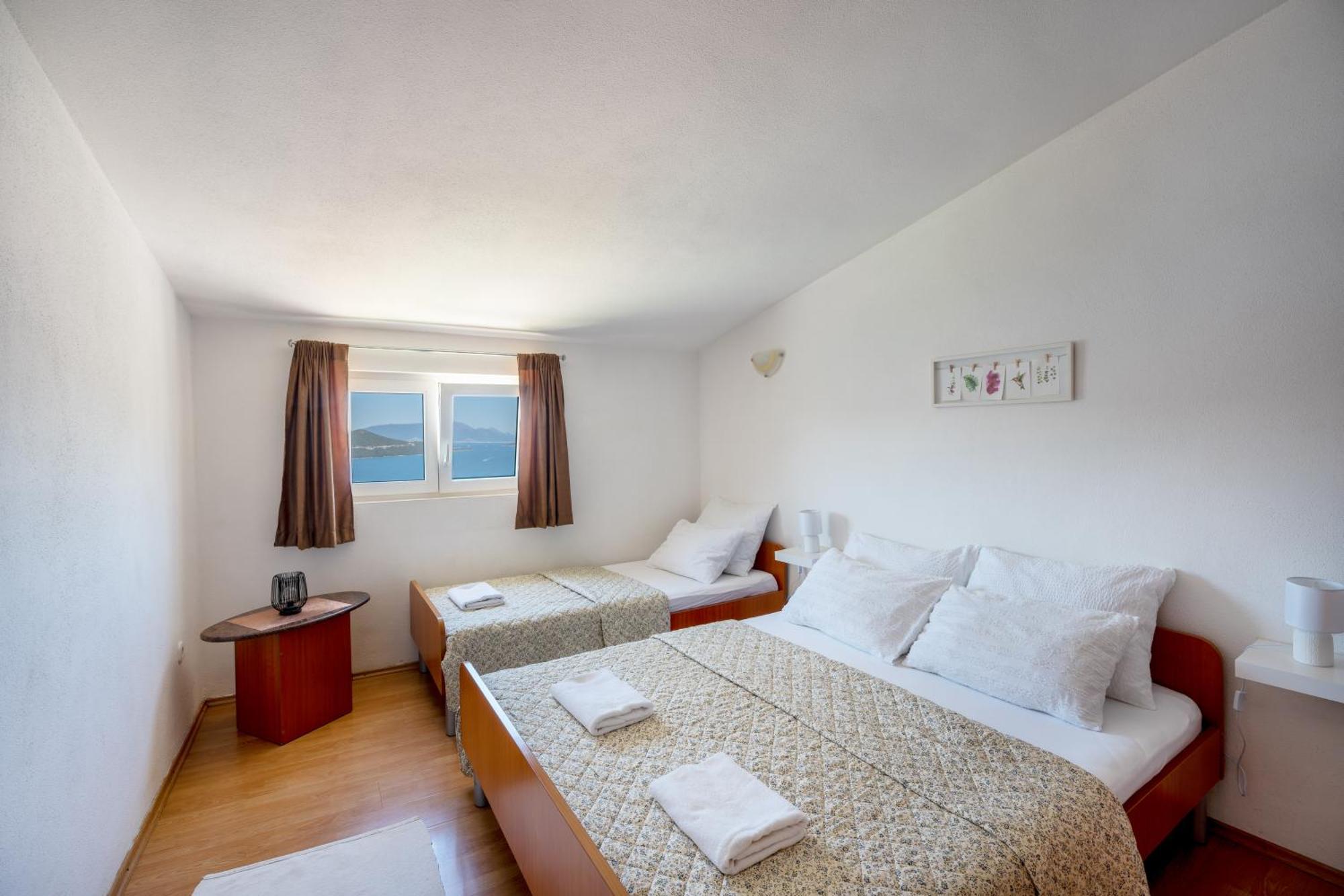 Apartments Aurora Neum Exterior photo